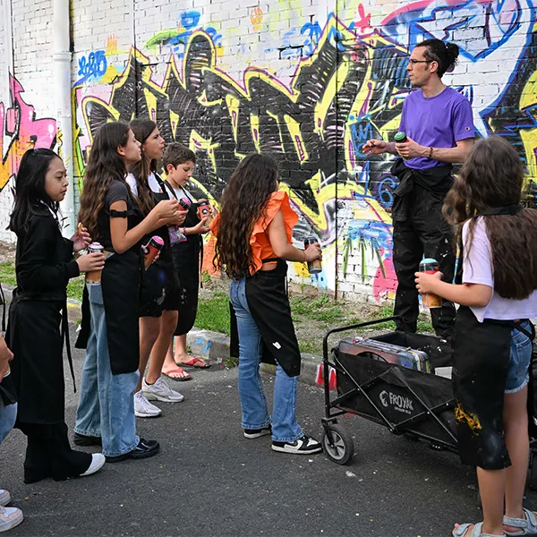 ecole de street art - groupe ecole de street art - groupe